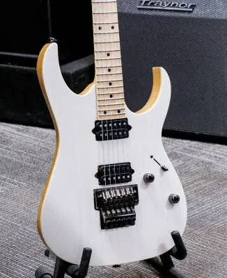 Ibanez Prestige RG652AHM - Antique White Blonde